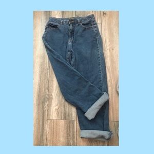 DARK BLUE MOM JEANS